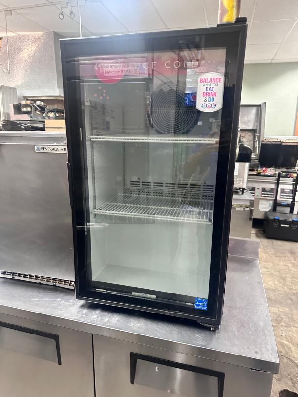 Commercial Counter Top Glass Door Refrigerator 115 Volt Tested and Working! - Image 2 of 5