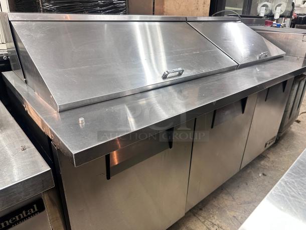 True 72" Refrigerated Sandwich Table 115 Volt Tested and Working! - Image 4 of 6
