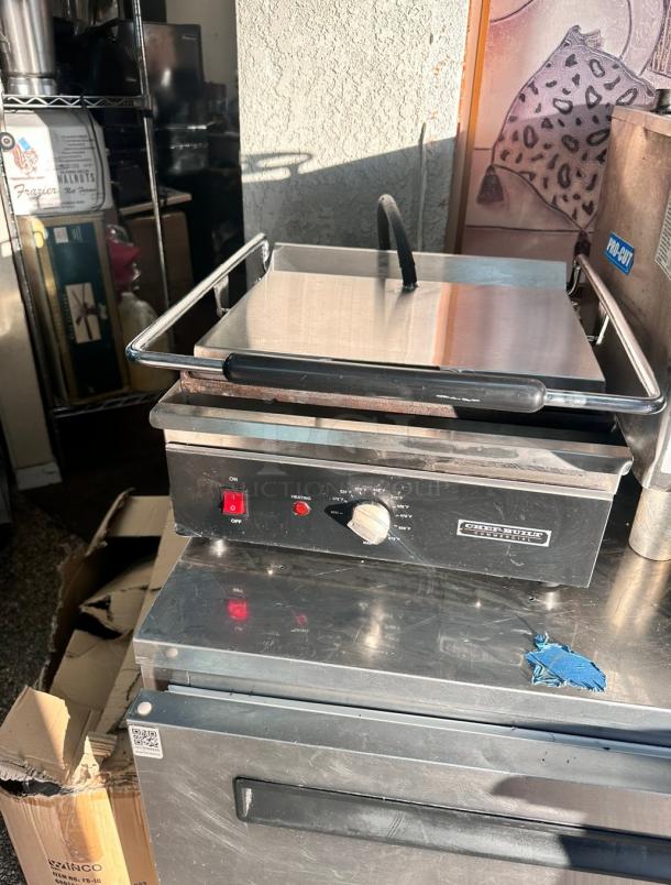 Commercial Panini Machine 115 Volt Tested and Working! - Image 1 of 7