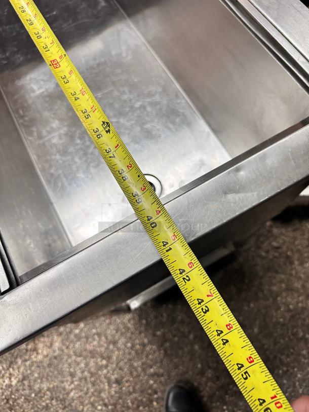 Commercial 40" Portable Ice Bid Good Shape - Image 6 of 7