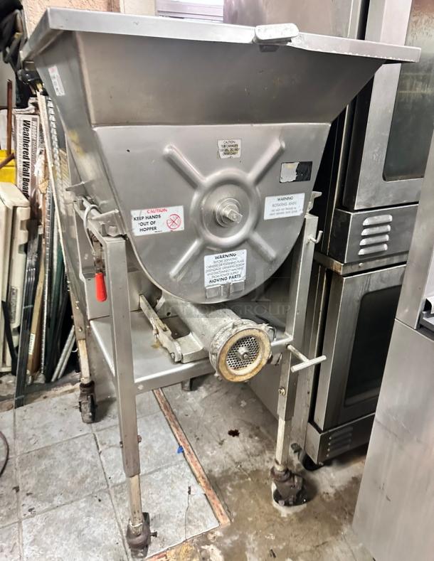 Commercial Heavy Duty Meat Grinder 220 Volt 3 Phase Tested and Working! - Image 3 of 11