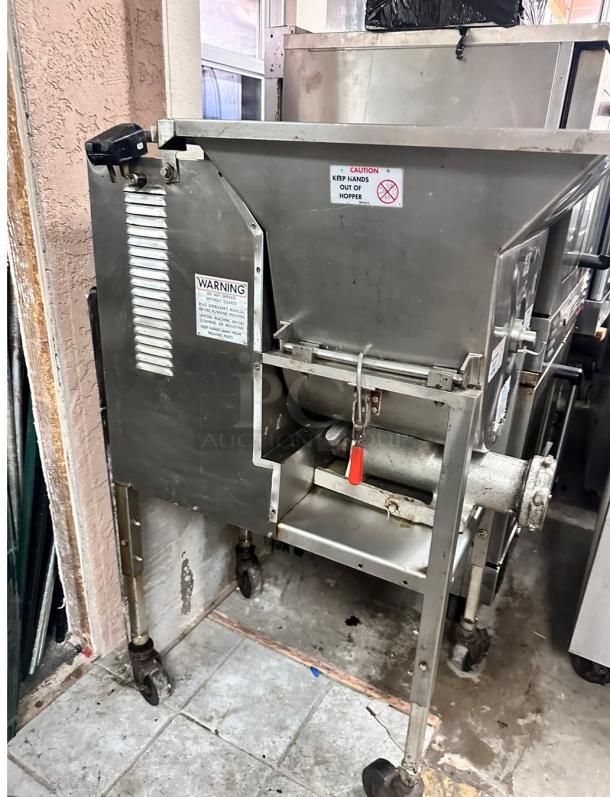 Commercial Heavy Duty Meat Grinder 220 Volt 3 Phase Tested and Working! - Image 7 of 11
