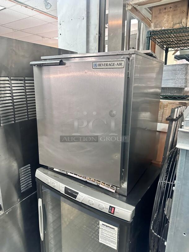 Beverage Air  20"W Undercounter Refrigerator 115v Tested and Working! - Image 4 of 4