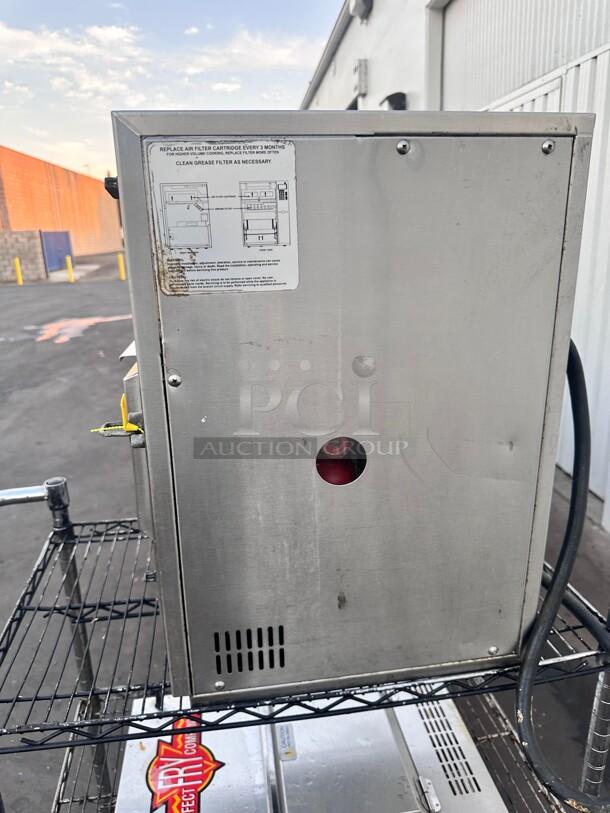 Perfect Fry Commercial Ventless Countertop Deep Fryer - 208V  1 Phase Tested and Working! - Image 8 of 10