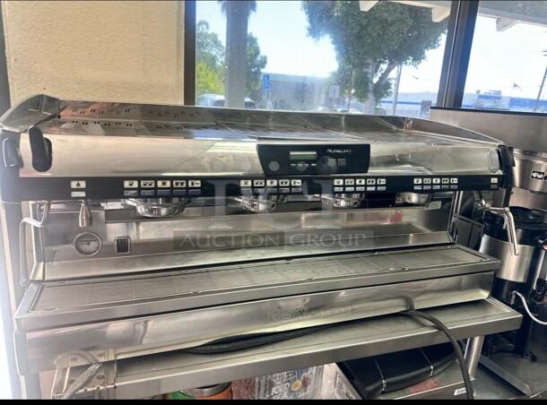 Excellent Condition Nuova Simonelli 4 Group Commercial Expresso Machine 220 Volt 1 Phase Tested and Working! - Image 6 of 9