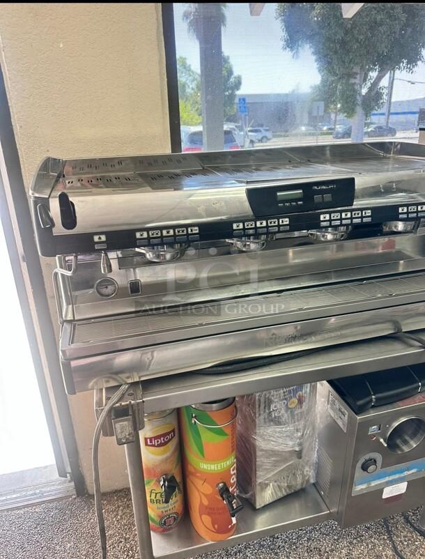 Excellent Condition Nuova Simonelli 4 Group Commercial Expresso Machine 220 Volt 1 Phase Tested and Working! - Image 7 of 9