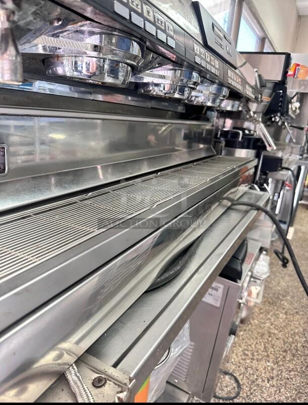 Excellent Condition Nuova Simonelli 4 Group Commercial Expresso Machine 220 Volt 1 Phase Tested and Working! - Image 8 of 9