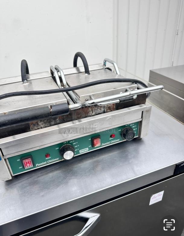 Excellent Condition Waring  Panini Sandwich Grill - 17" x 9 1/4" Cooking Surface - 240V, 3120W Tested and Working! - Image 7 of 9