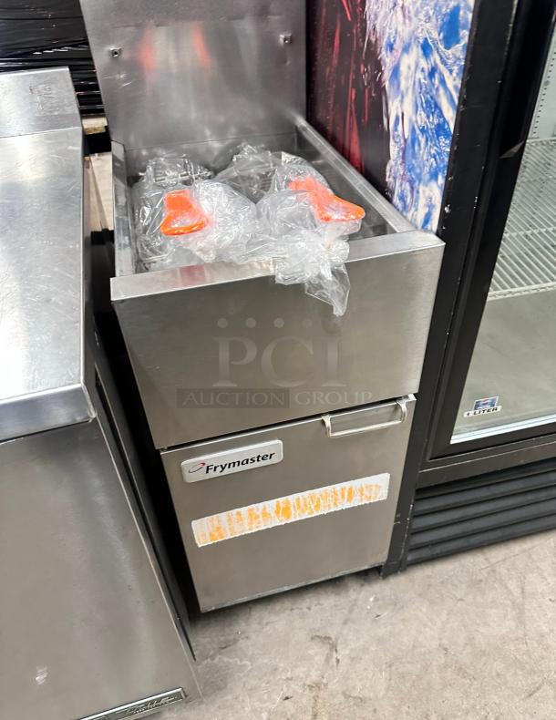 Excellent Condition Frymaster Gas Fryer Tested and Working! - Image 6 of 7