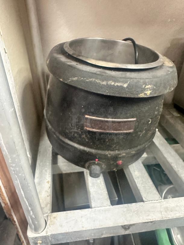 Winco Commercial Soup Warmer 115v Tested and Working! - Image 1 of 6