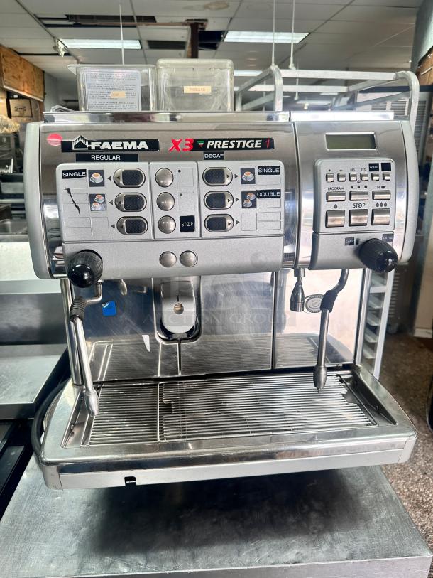 Commercial Super Automatic Espresso Machine 220V - Image 2 of 9