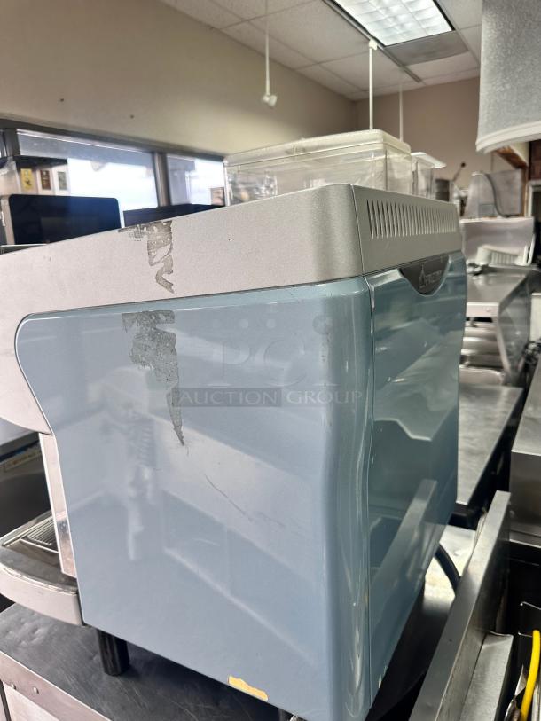 Commercial Super Automatic Espresso Machine 220V - Image 7 of 9