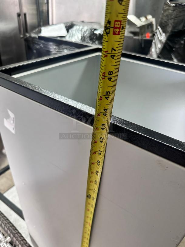 Clean Commercial Deli Moving Cart - Image 5 of 10