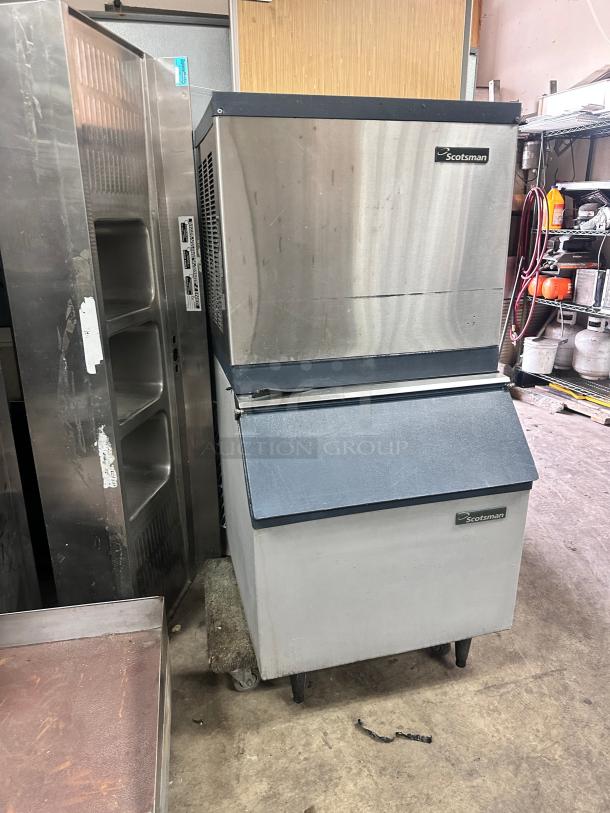 Scotsman 500 lb Commercial Ice Maker 115v Tested and Working! - Image 6 of 9
