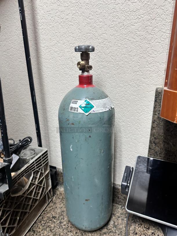 CARBON DIOXIDE, COMPRESSED
UN1013 Tank - Image 4 of 6