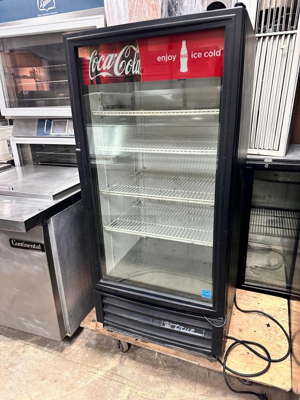 Nice True GDM-10 One Glass Refrigerator 115v Tested and Working! - Image 2 of 6