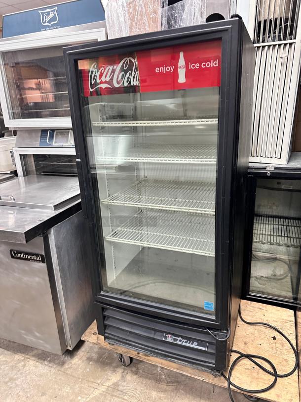 Nice True GDM-10 One Glass Refrigerator 115v Tested and Working! - Image 3 of 6