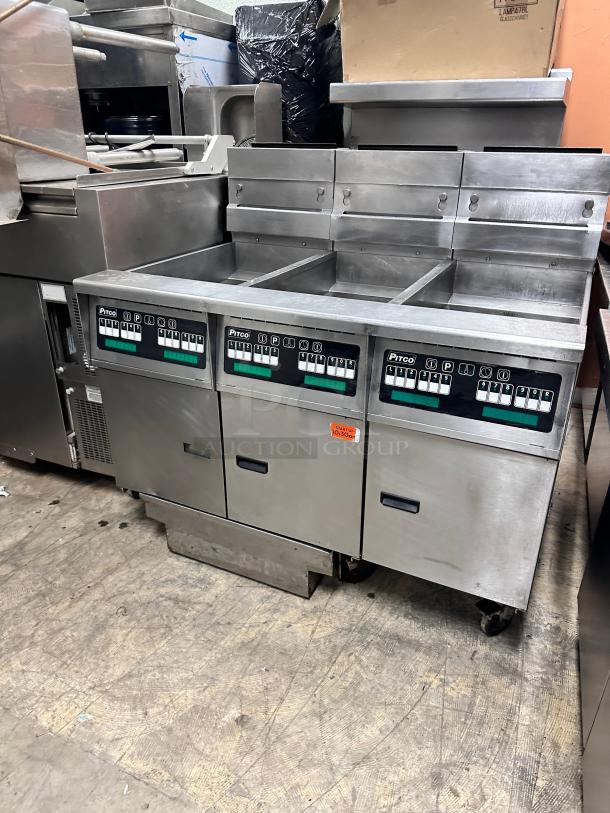 Clean Pitco SG14 Gas Fryer - (3) 50 lb Each With Filtration System Tested and Working! - Image 1 of 11