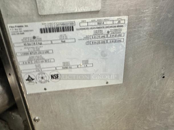 Clean Pitco SG14 Gas Fryer - (3) 50 lb Each With Filtration System Tested and Working! - Image 11 of 11