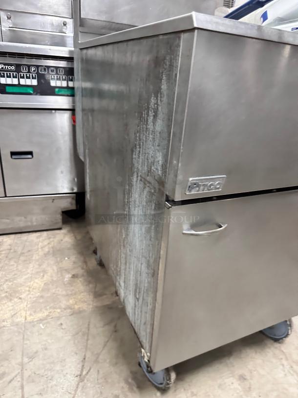 Excellent Condition Pitco 65C  Gas Fryer - (1) 80 lb Vat, Floor Model, Natural Gas Tested and Working! - Image 4 of 7
