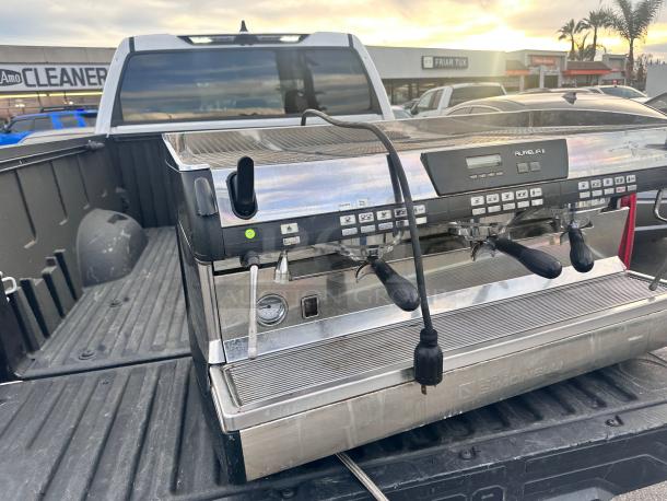 Late Model Nuova Simonelli Aurelia II  3 Group Volumetric Espresso Machine 220v 1 Ph Tested and Working! - Image 2 of 8