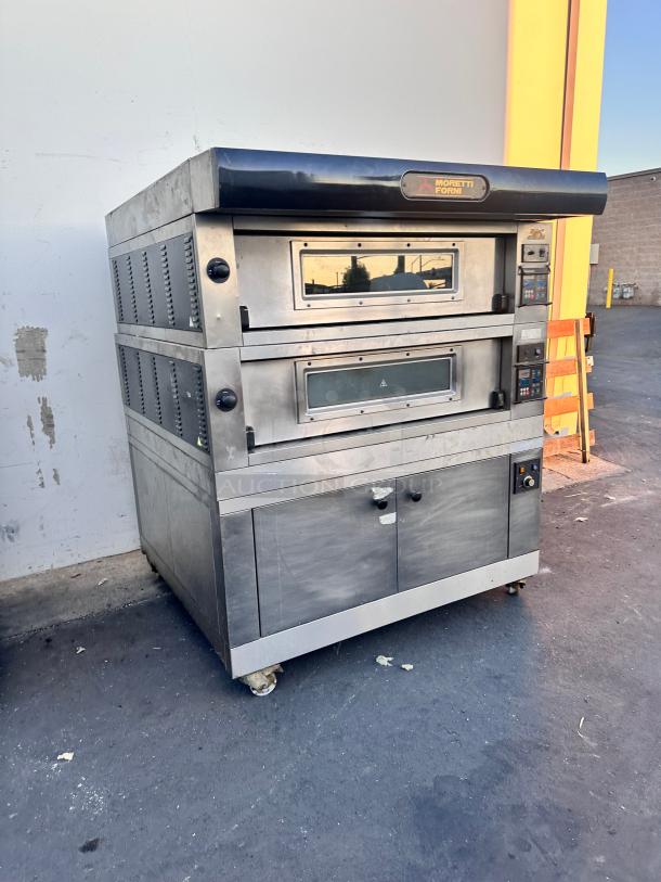 Moretti Forni double stacked Italian pizza oven showing European craftsmanship