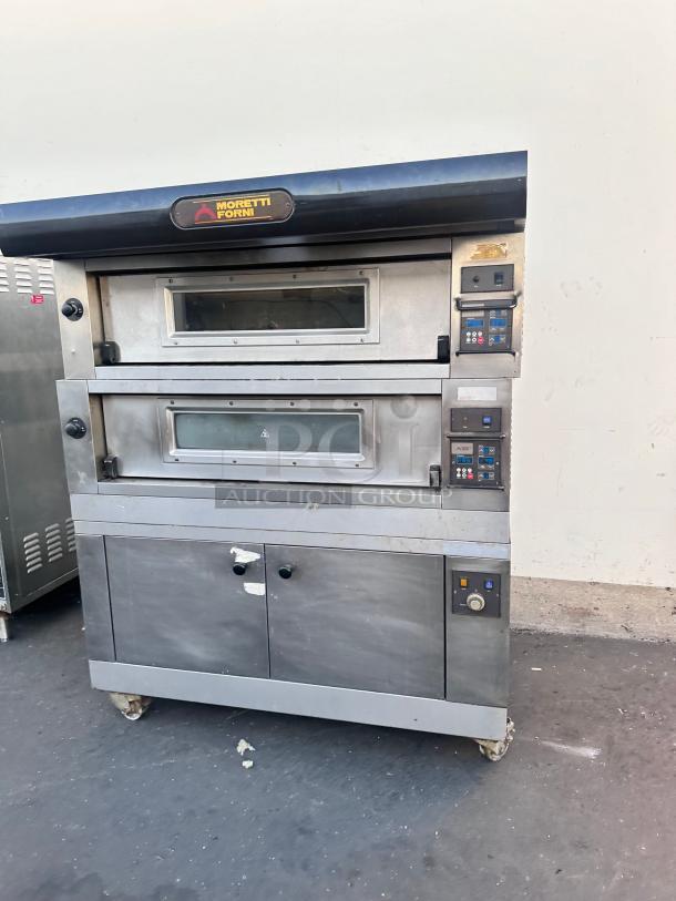 Moretti Forni Commercial Double Deck Electric Pizza Oven Tested and Working - Image 5 of 20
