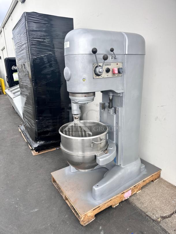 Fully Refurbished!M802M802 80 Qt Commercial Dough Mixer 220v 3ph Tested and Working! - Image 7 of 14