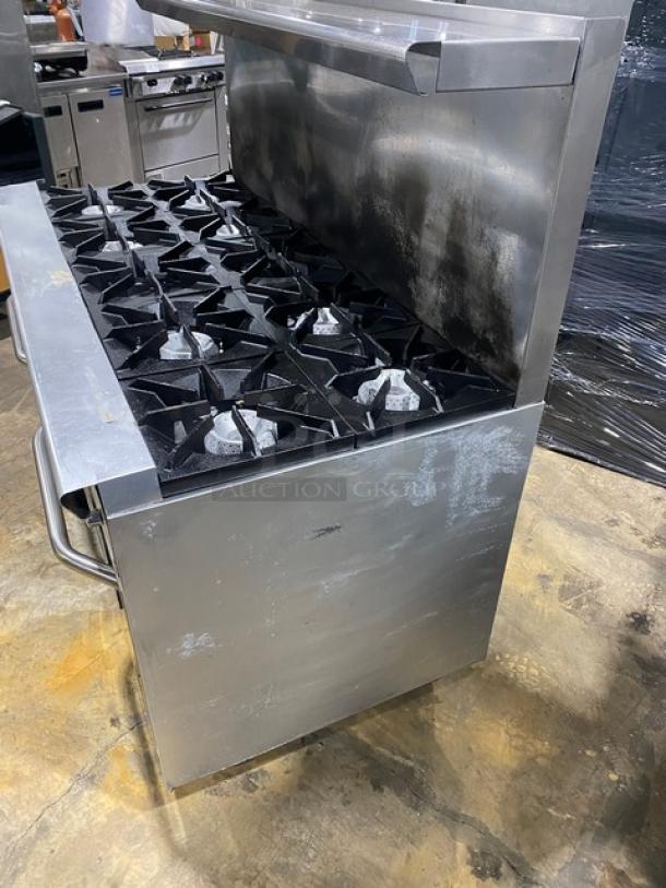 Bakers Pride Commercial Stainless Steel Natural Gas Powered 10 Burner Range! With 2 Full Sized Ovens Underneath! With Back Splash & Overhead Salamander Shelf! With Wire Oven Racks! On Casters! - Image 4 of 9