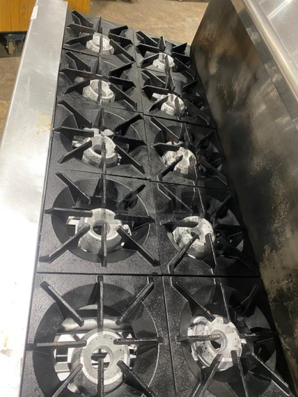 Bakers Pride Commercial Stainless Steel Natural Gas Powered 10 Burner Range! With 2 Full Sized Ovens Underneath! With Back Splash & Overhead Salamander Shelf! With Wire Oven Racks! On Casters! - Image 5 of 9