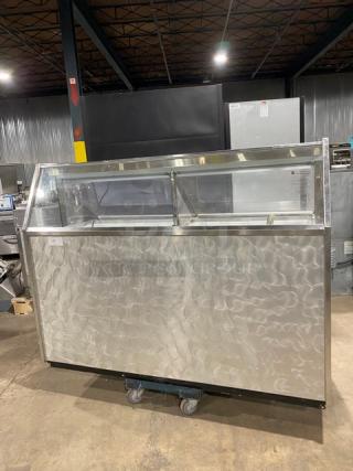 Beverage-Air Commercial Ice Cream/Frozen Yogurt Dipping Cabinet! With Sneeze Guard! With Raer Double Lift-Up Style Doors! With Tub Holders! 115V! Model: BRT68P! - Item #1153291