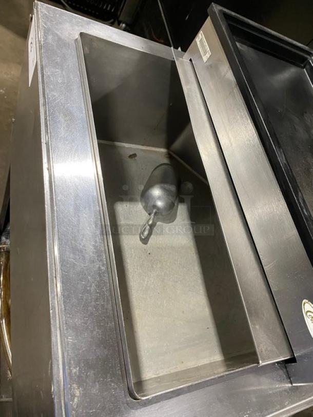 Cornelius Commercial Stainless Steel 8 Tap Soda/Beverage Dispenser! With Reach In Ice Well Attached! On Legs! Model: CB2323A SN: 7401021KD221! - Image 6 of 8