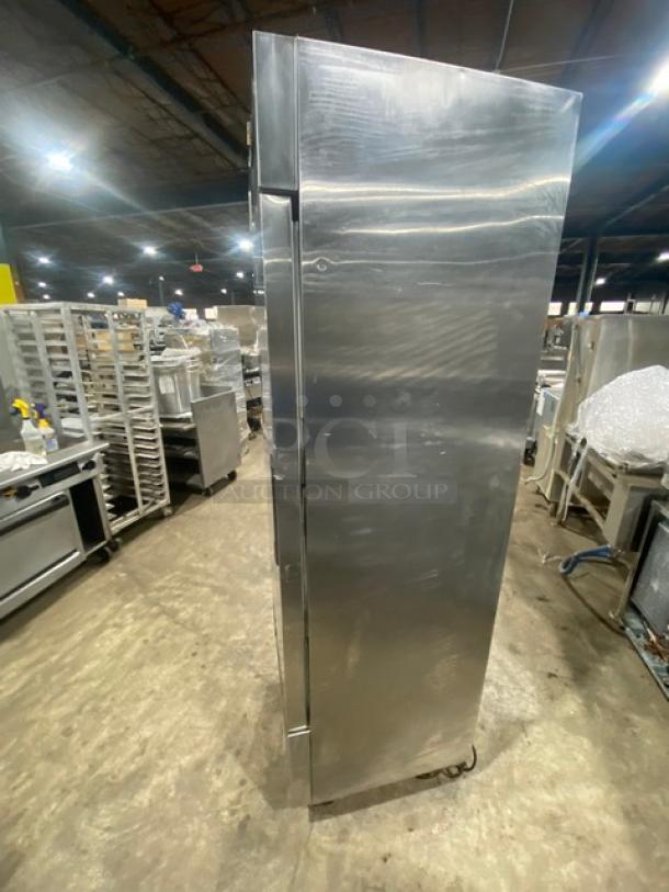 Avantco Commercial Stainless Steel Single Door Reach In Refrigerator! With Poly Coated Wire Racks! On Casters! Model: 178A19R! - Image 2 of 8