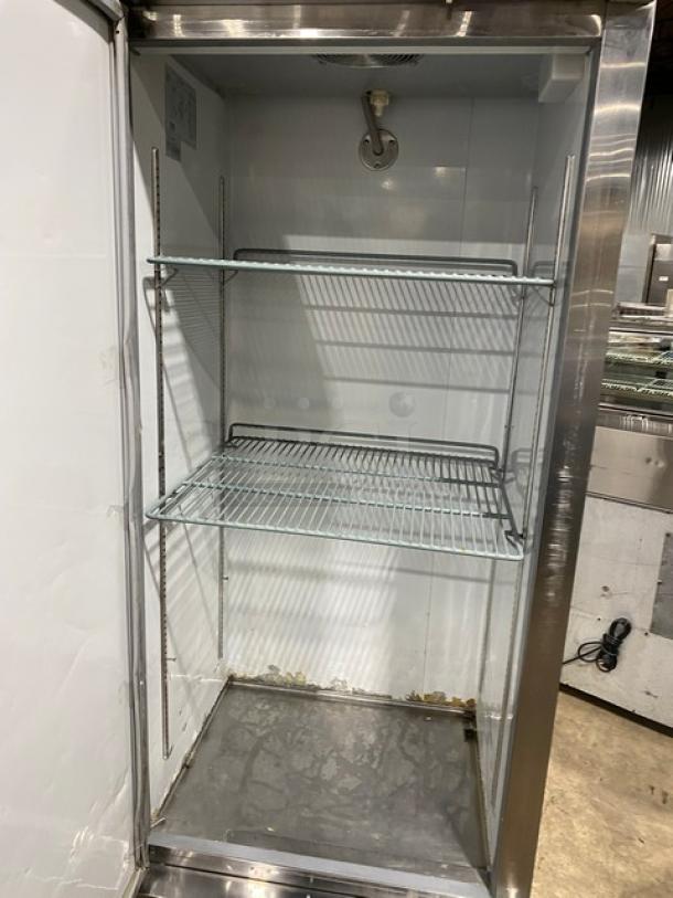 Avantco Commercial Stainless Steel Single Door Reach In Refrigerator! With Poly Coated Wire Racks! On Casters! Model: 178A19R! - Image 5 of 8