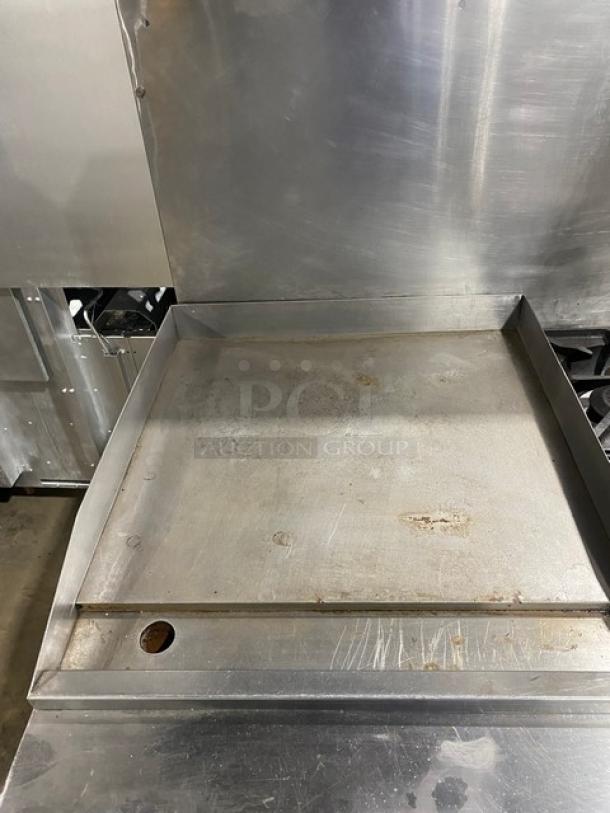 Therma-Tek Commercial Stainless Steel Natural Gas Powered 2 Burner Range Split Top With Flat Griddle! With Full Size Oven Underneath! With Back Splash! On Legs! Model: TMDS36-24G-2-1N SN: 11K02659C! - Image 7 of 10