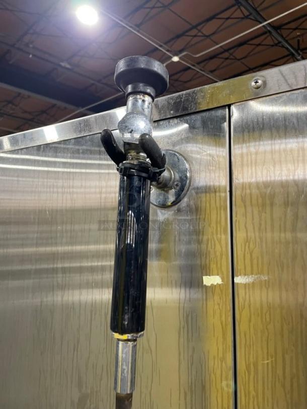 WOW! Alto-Shaam Combitherm Series Commercial Stainless Steel Electric Powered Convection/Steam Combi Oven! With Wire Oven Racks! On Single Shelf Stand With Legs! 208-240V 3 Phase! Model: HUD 10.18 SN: 95610-0899! Working When Removed! - Image 8 of 10