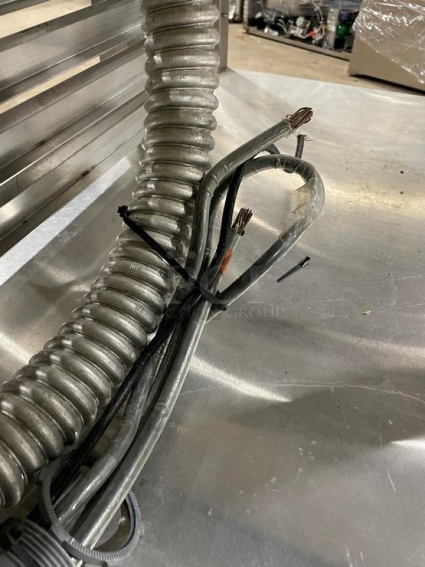 WOW! Alto-Shaam Combitherm Series Commercial Stainless Steel Electric Powered Convection/Steam Combi Oven! With Wire Oven Racks! On Single Shelf Stand With Legs! 208-240V 3 Phase! Model: HUD 10.18 SN: 95610-0899! Working When Removed! - Image 10 of 10