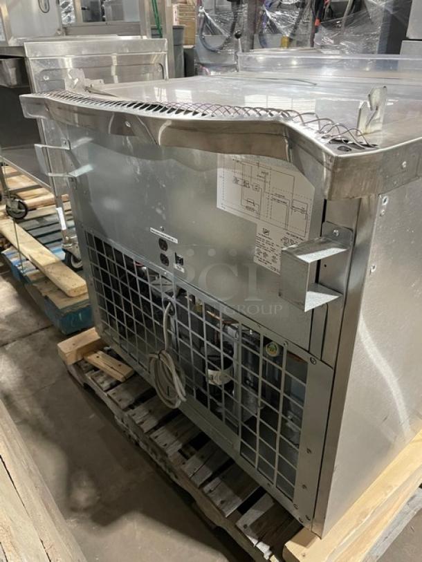 Duke Commercial Stainless Steel Modular Pizza Production Station! With Countertop Tri-Channel Cold Pan! With 2 Extendable Refrigerated Drawers! With Digital Thermostat! On Casters! 120V 1 Phase! Model: DPC-38-120-DWR-DR-NL M SN: 04196182! Working When Removed! - Image 4 of 9