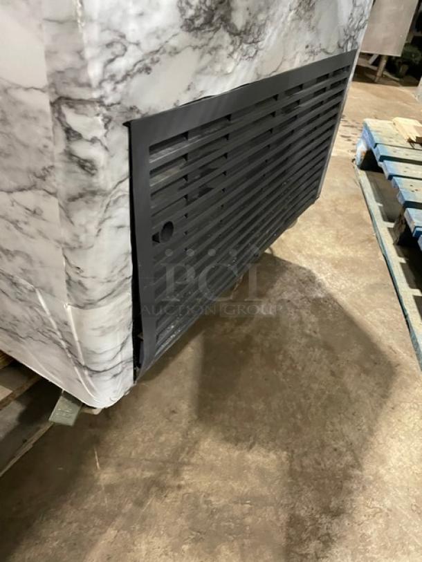 Amazing! Late Model 2020!  Liebherr Commercial Curved Sliding Glass Lid Ice Cream Merchandiser Chest Freezer! With Acrylic Organizers! Model: EFI 4453 SN: 61.218.759.5! 115-127V! On Casters! Working When Removed! - Image 8 of 9