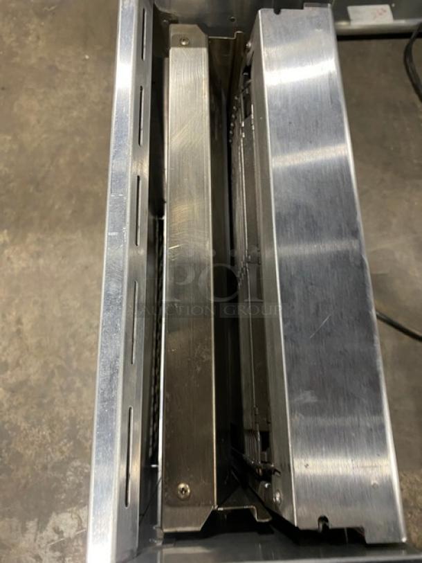 Nice! Late Model! 2019! Prince Castle Commercial Stainless Steel Electric Powered Countertop Vertical Contact Toaster! Model: CTS-MCK SN: FMDK198800X! 120V! Working When Removed! - Image 6 of 9