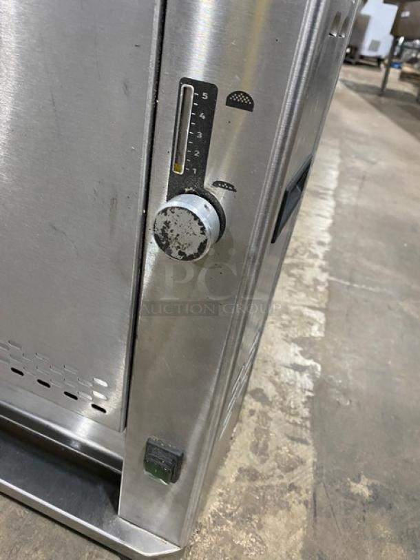 Nice! Late Model! 2019! Prince Castle Commercial Stainless Steel Electric Powered Countertop Vertical Contact Toaster! Model: CTS-MCK SN: FMDK198800X! 120V! Working When Removed! - Image 7 of 9