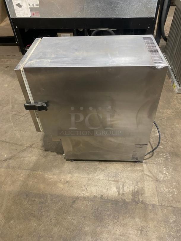KanPak Commercial Stainless Steel Countertop Refrigerated Creamer/Bag-In-Box Liquid Dispenser! Model: CDG211 SN: 21104-02944! 120V 1 Phase! On Legs! - Image 3 of 8
