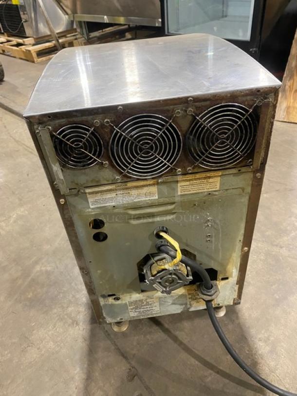 Sweet! MerryChef Commercial Stainless Steel Electric Powered Countertop Ventless High Speed Convection Turbo Oven! With Easy Touch Control Pad! Model: Eikon E2 SN: 1408213091240! On Legs! Working When Removed! - Image 3 of 8