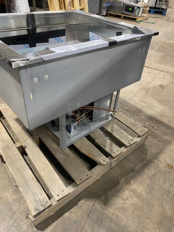 NEW! NEVER USED! Randell Commercial Stainless Steel Wrapped Cold Wall Refrigerated Drop-In Food Unit! Model: RCP-2 SN: W1819591-1! 115V 1 Phase! Working! - Image 3 of 8