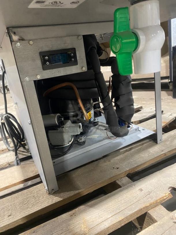 NEW! NEVER USED! Randell Commercial Stainless Steel Wrapped Cold Wall Refrigerated Drop-In Food Unit! Model: RCP-2 SN: W1819591-1! 115V 1 Phase! Working! - Image 6 of 8