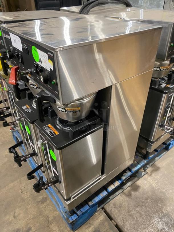 Bunn Soft Heat Series Commercial Stainless Steel Countertop Dual Coffee Brewer! With Hot Water Dispenser! With Smart SplashGard Funnels! With Soft Heat Portable Servers! Model: DUAL SH SN: DUAL05518! 120/208V 1 Phase! On Legs! Working When Removed! - Image 3 of 9