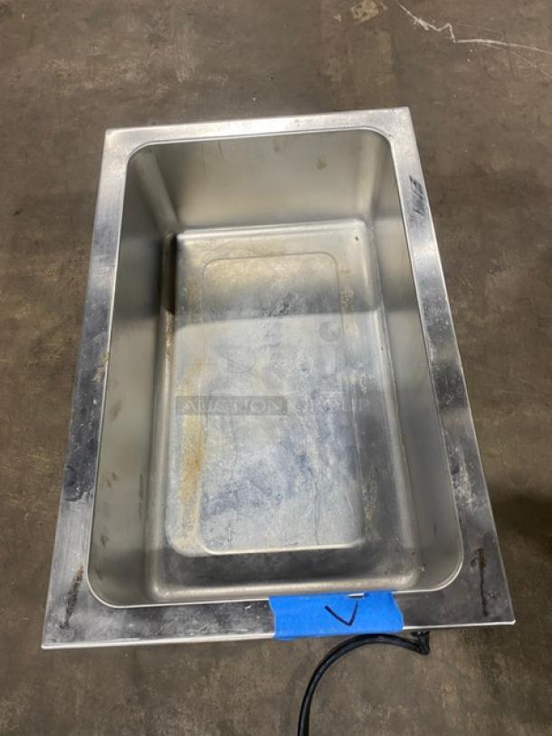 Winco Commercial Stainless Steel Electric Powered Countertop Single Well Food Warmer! Model: FW-S500 SN: FWS50010075983! 120V! On Legs! - Image 5 of 8