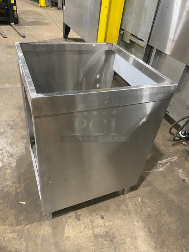 McCanns Commercial Stainless Steel 23x23 Drop-In Beverage Dispenser Stand! Model: 16-1321! On Legs! - Image 2 of 6