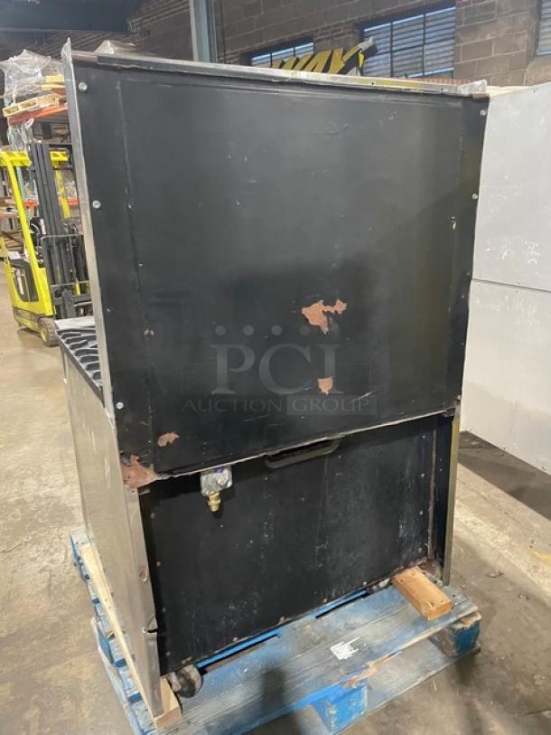 Great! Wolf Commercial Stainless Steel Natural Gas Powered Wide Body 4 Burner Range! With Full Size Oven Underneath! With Back Splash! With Wire Oven Racks! On Casters! Working When Removed! - Image 4 of 9