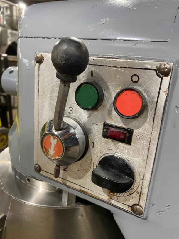 Fleetwood Food Equipment Commercial 40Qt. Floor Style Gear Driven Planetary Mixer! With Stainless Steel Mixing Bowl! Model: 40PA SN: 40490510! 220V 1 Phase! - Image 7 of 10